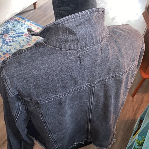 Black Denim 🖤 - Picture 4 of 4